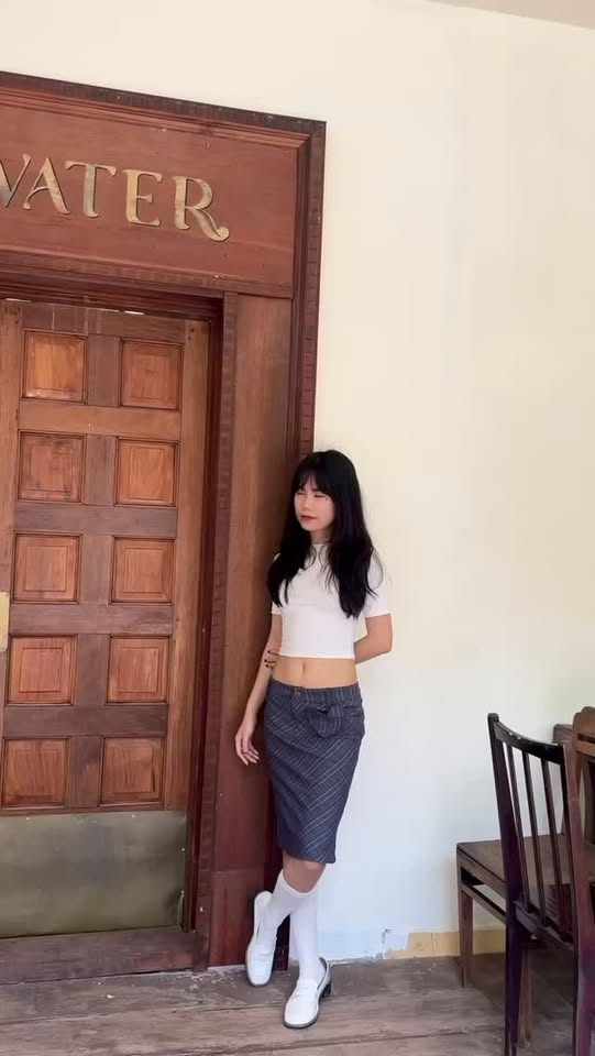 [🆕🇻🇳] 𝐓𝐡𝐞 𝐋𝐚𝐅 – 𝐎𝐫𝐝𝐞𝐫 𝐂𝐡𝐢𝐧𝐚 👕 Top1Fashion 👗  Chân váy xếp li Mulvan đủ size SML ạ
1️⃣0️⃣5️⃣0️⃣
 , shares-0✔️ , likes-0❤️️ , date-2026-01-08 20:07:02🇻🇳🇻🇳🇻🇳📰🆕