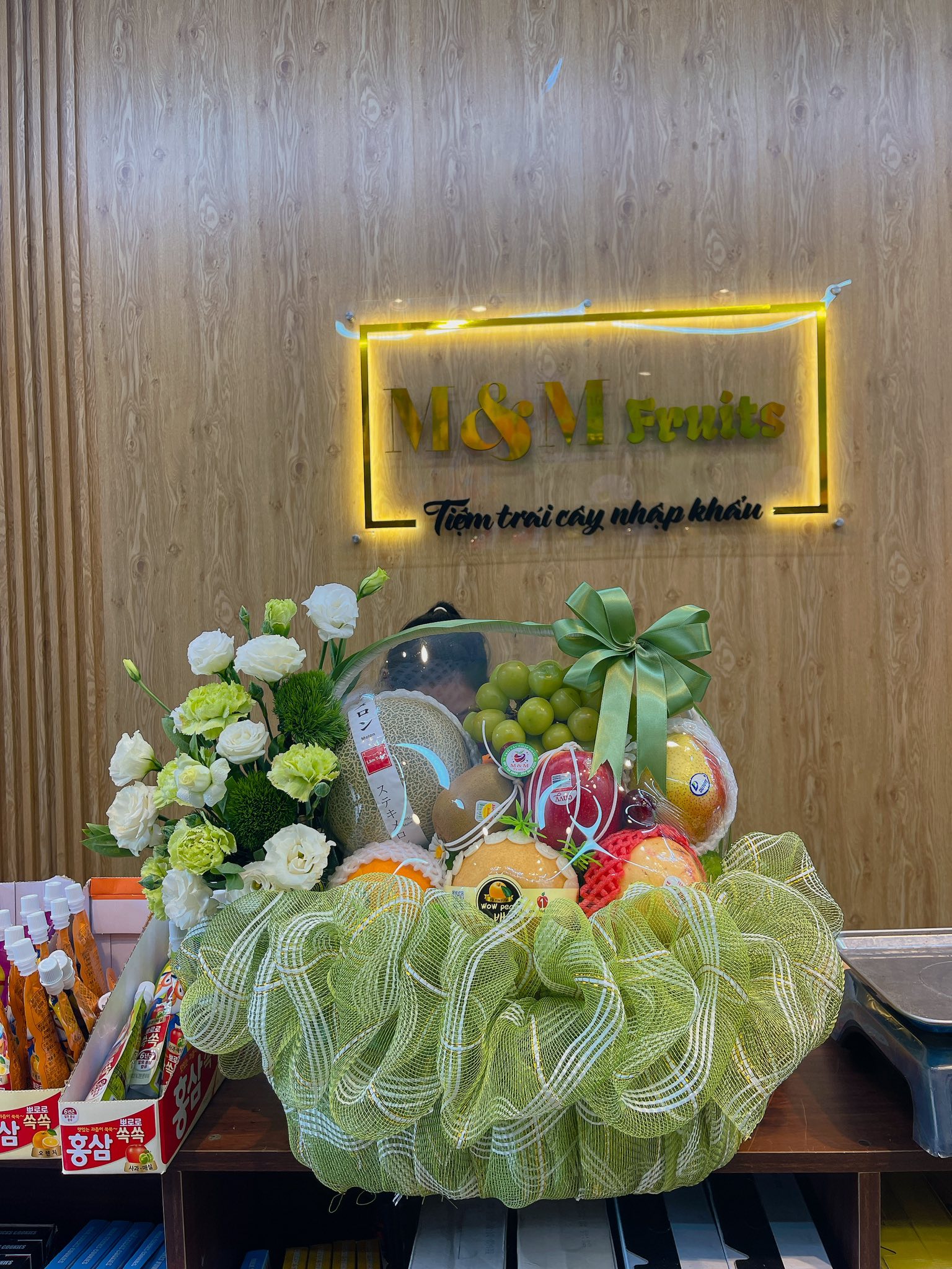 [🆕🇻🇳] Tổng Kho Trái Cây Nhập Khẩu M&M Vincom – Chuyên Cung Cấp Trái Cây Nhập Khẩu Chính Ngạch Rõ Ràng Nguồn Gốc Xuất Xứ 🍔 Top1Food  🍜 Cuối tuần bận rộn cùng M&M

 Hàng chuẩn nhập khẩu chính ngạch đầy đủ chứng từ nhập khẩu kiểm dịch có ghim công khai tại các cử , shares-0✔️ , likes-3❤️️ , date-2026-01-10 20:06:43🇻🇳🇻🇳🇻🇳📰🆕