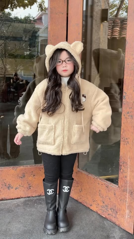 [🆕🇻🇳] Bán sỉ lẻ thời trang mẹ và bé 👕 Top1Fashion 👗  tối nay nhớ có hẹn cùng em nhé
xả banh nóc cho các tình yêu sắm tết , shares-0✔️ , likes-2❤️️ , date-2026-01-13 22:34:00🇻🇳🇻🇳🇻🇳📰🆕