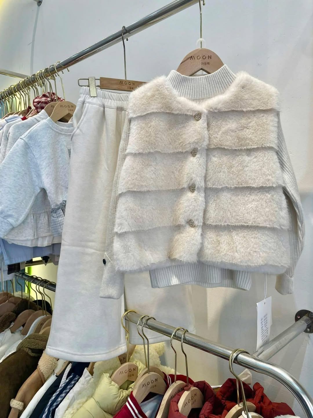 [🆕🇻🇳] Di’s Closet 🧑‍🧒❤️️👶⭐️ Luu y note size
 , shares-0✔️ , likes-1❤️️ , date-2026-01-11 16:35:16🇻🇳🇻🇳🇻🇳📰🆕