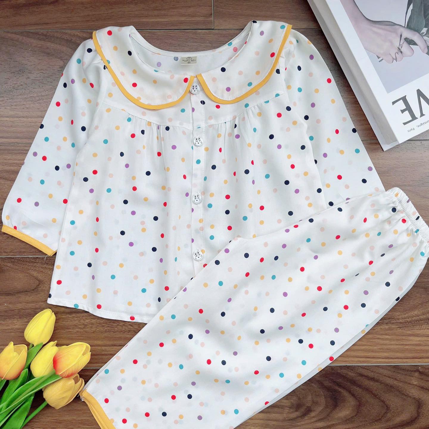 [🆕🇻🇳] Tiger Shop Thời Trang Quảng Châu – Chuyên cung cấp sỉ và lẻ ,quần áo ,giày dép và phụ kiện thời trang 🧑‍🧒❤️️👶⭐️ Sét váy cao cấp sale sale đầu tuần
( từ 47 -55 kg mặc đẹp )
 , shares-0✔️ , likes-23❤️️ , date-2026-01-13 23:10:19🇻🇳🇻🇳🇻🇳📰🆕