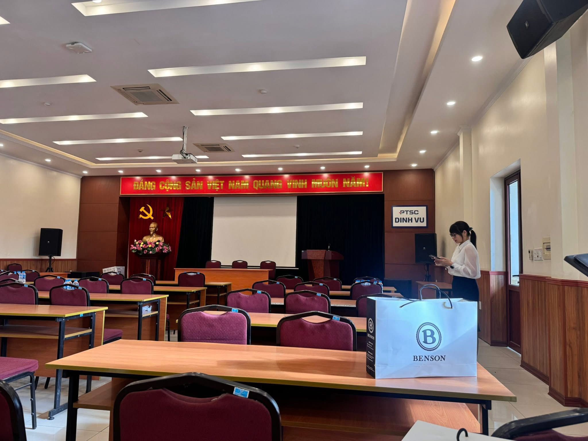 [🆕🇻🇳] Sofa cao cấp BTM Tp.HCM: 100% nhập khẩu từ Italia và Malaysia [🆕Top1Vietnam🇻🇳] 👕 Top1Fashion 👗  𝐁𝐒𝐓 𝐁À𝐍 𝐓𝐑À 𝐂𝐀𝐎 𝐂Ấ𝐏 𝐓Ạ𝐈 𝐍Ộ𝐈 𝐓𝐇Ấ𝐓 𝐁𝐓𝐌 | Đ𝐈Ể𝐌 𝐍𝐇Ấ𝐍 ĐẲ𝐍𝐆 𝐂Ấ𝐏 𝐂𝐇𝐎 𝐊𝐇Ô𝐍𝐆 𝐆𝐈𝐀𝐍 𝐒Ố𝐍𝐆

Nội thất BTM trân trọng giới thiệu BST bàn trà cao cấp nhập khẩu. 
Sở hữu th , shares-0✔️ , likes-6❤️️ , date-2026-01-14 14:00:16🇻🇳🇻🇳🇻🇳📰🆕