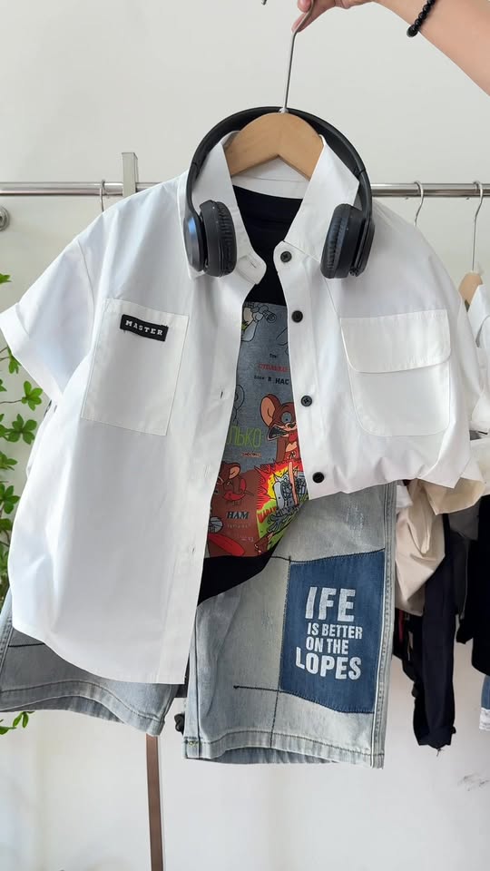 [🆕🇻🇳] Glam Nest – Tuyên ngôn thời trang Nàng bầu 4.0 👕 Top1Fashion 👗  HOT DEAL: VÁY KRYSTAL BEST SELLER SALE CHỈ CÒN 999K

Krystal sang trọng, nổi bật là lựa chọn hoàn hảo cho nàng mùa tiệc cuối năm. Số lượng còn ít và lẻ siz , shares-3✔️ , likes-8❤️️ , date-2026-01-13 23:22:55🇻🇳🇻🇳🇻🇳📰🆕