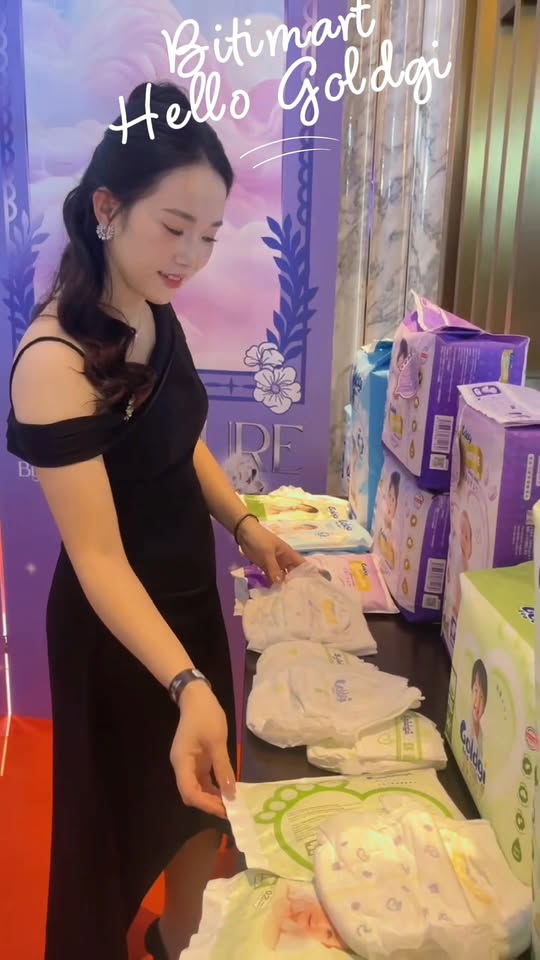 [🆕🇻🇳] Bernie KIDs – Thời trang trẻ em thiết kế 🧑‍🧒❤️️👶⭐️  𝗦𝗲𝘁 𝘃𝗲𝘀𝘁 𝗯𝗲́ 𝘁𝗿𝗮𝗶 𝟰 𝗺𝗼́𝗻 𝗕𝗲𝗿𝗻𝗶𝗲 – 𝗹𝗶̣𝗰𝗵 𝗹𝗮̃𝗺 𝘁𝘂̛̀ 𝗮́𝗻𝗵 𝗻𝗵𝗶̀𝗻 đ𝗮̂̀𝘂 𝘁𝗶𝗲̂𝗻
———————
 Link Shopee Bernie Official:  
Link zalo sỉ:  , shares-0✔️ , likes-0❤️️ , date-2026-01-14 23:13:29🇻🇳🇻🇳🇻🇳📰🆕