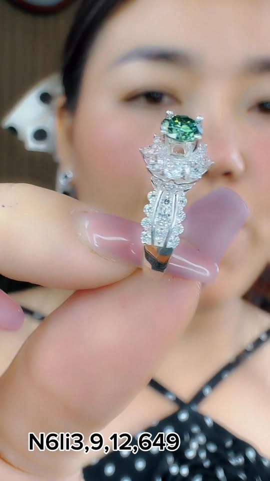 PUDU MT1 – AI Powered Robotic Sweeper | Pudu Robotics [🤖]