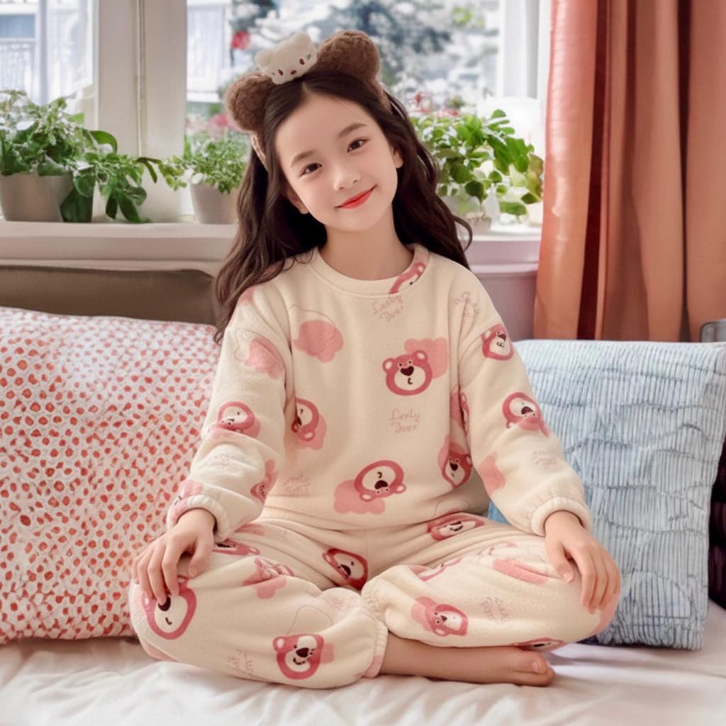 [🆕🇻🇳] Beeshop – ĐỒ ĐẸP CHO BÉ, GIÁ RẺ CHO MẸ [🆕Top1Vietnam🇻🇳]  🧑‍🧒❤️️👶⭐️  Xinh yêu hết nấc

Bộ ngủ lông cừu mềm mướt vừa ấm áp mới ra tại Beeshop

 Số lượng có hạn thôi mom sắm luôn cho bé cả 2 bộ nha kẻo hết ạ 
 , shares-0✔️ , likes-6❤️️ , date-2026-02-01 02:38:19🇻🇳🇻🇳🇻🇳📰🆕