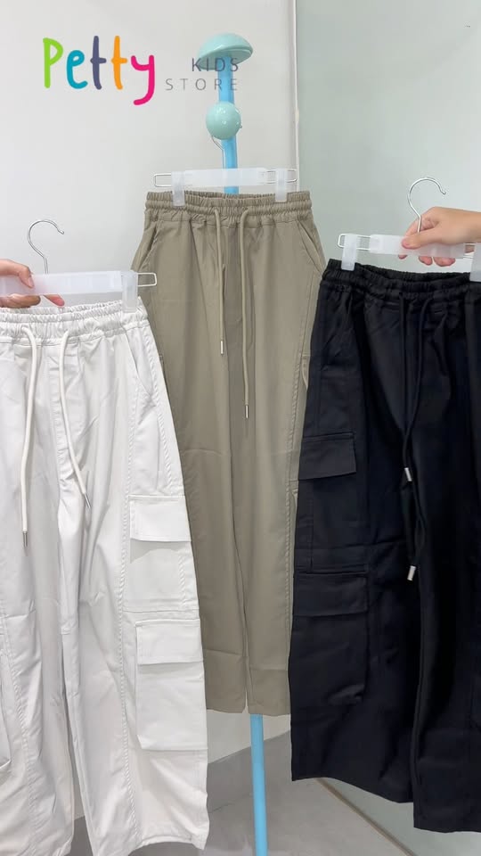 [🆕🇻🇳] PETTY-Thời Trang Trẻ Em – đồng hành cùng tuổi thơ với những sản phẩm chất lượng và giá cả tốt nhất 🧑‍🧒❤️️👶⭐️ 𝐐𝐮𝐚̂̀𝐧 𝐤𝐚𝐤𝐢 𝐭𝐮́𝐢 𝐡𝐨̣̂𝐩 𝐝𝐚́𝐧𝐠 𝐬𝐮𝐨̂𝐧𝐠 
Size: 26-32
Mã sản phẩm:  B452, B453, B454

Shopee: 
              
Tiktok:    
———————
  257 Lê Duẩn – Đà Nẵng 
      , shares-0✔️ , likes-1❤️️ , date-2026-02-02 18:14:39🇻🇳🇻🇳🇻🇳📰🆕
