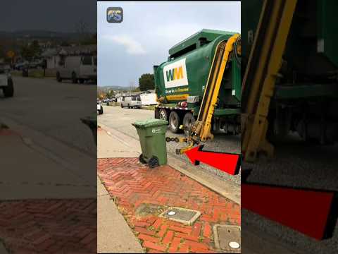 American Robotic Garbage Truck! [🤖]