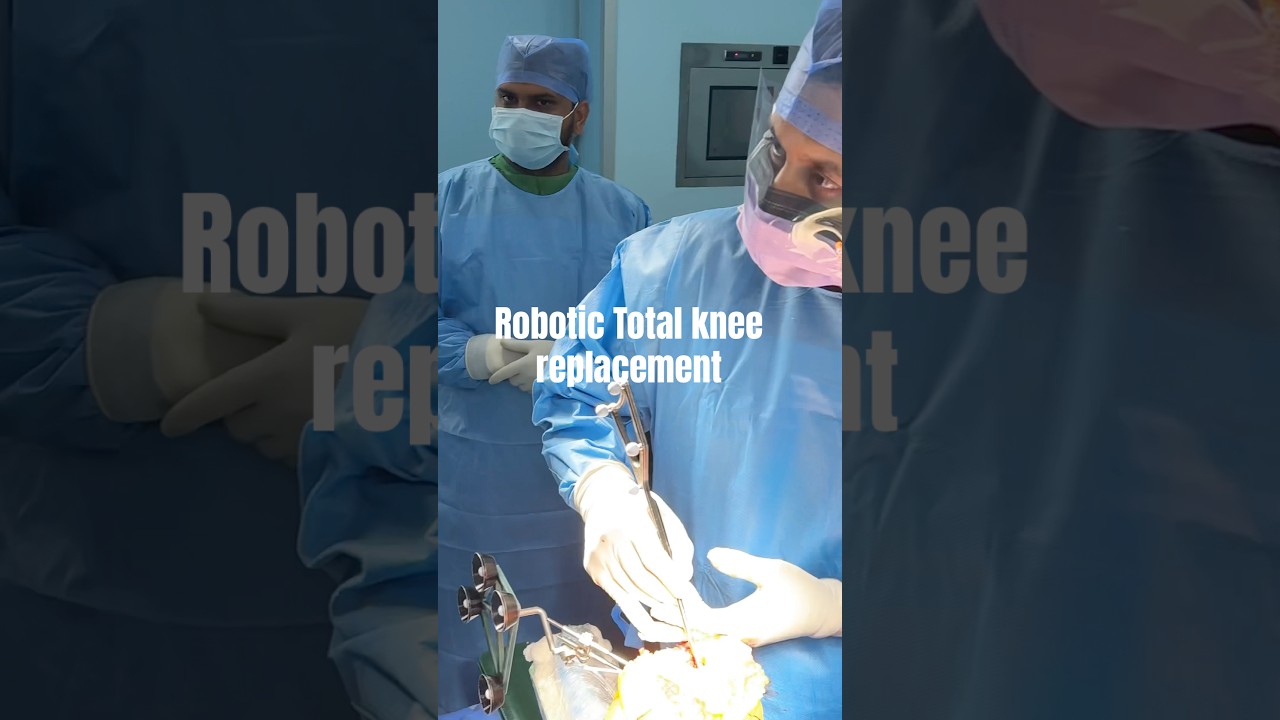 Robotic knee replacement- inside the OT #robotickneereplacement [🤖]