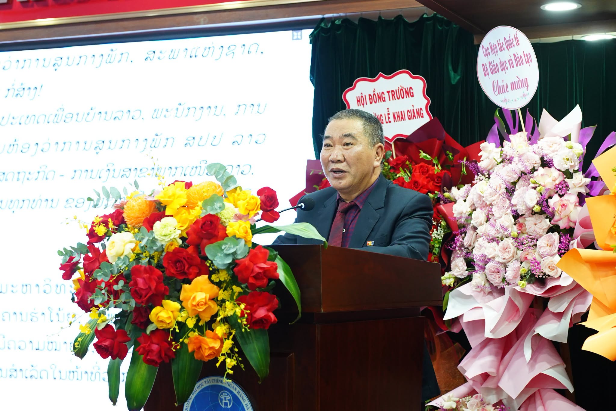 [🆕🇻🇳] Trường Đại học Tài chính – Ngân hàng Hà Nội 📚 Top1Learn 📕 FBU KHAI GIẢNG CHƯƠNG TRÌNH BỒI DƯỠNG VỀ “QUẢN TRỊ DOANH NGHIỆP NHÀ NƯỚC” DÀNH CHO ĐOÀN CÁN BỘ VĂN PHÒNG TRUNG ƯƠNG ĐẢNG LÀO 
Sáng ngày 22/6/2026, tại Trụ