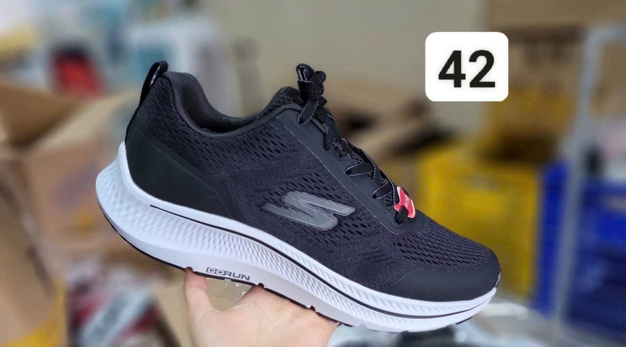[???] Rô Store giày-vnxk – Chuyên giày dép VNXK  ? Top1Fashion ?  Rô cập nhật list size skecher nam
Giá 450k ( free ship với đơn ck trước ạ)
 , shares-0✔️ , likes-5❤️️ , date-2026-06-09 18:20:11????????
