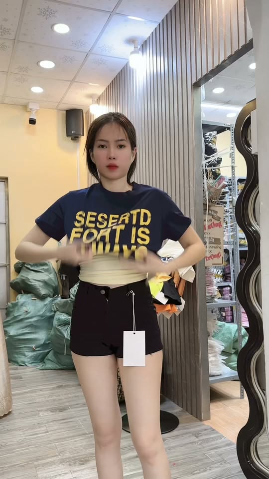 [🆕🇻🇳] Ánh Tuyết Store – Quần Áo Thời Trang Nữ Giá Rẻ  👕 Top1Fashion 👗   Áo thun from vừa in chữ