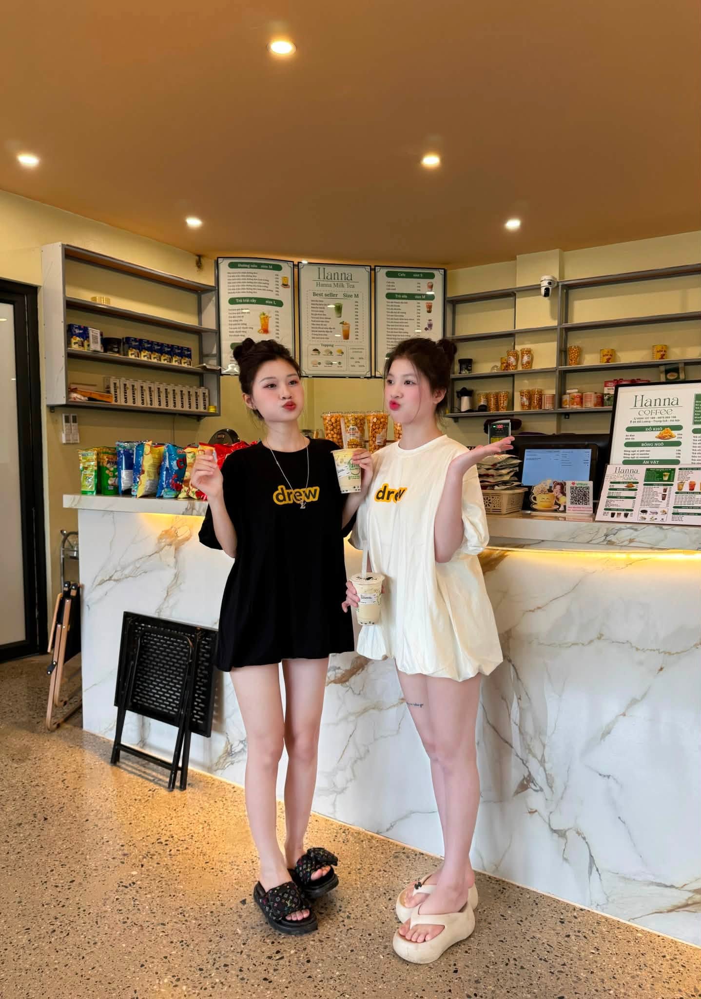 [🆕🇻🇳] Tran Thu Trang 👕 Top1Fashion 👗  Trời cho cơ thể này để sống thật rực rỡ, chứ không phải hạ thấp cái tôi của mình để vừa lòng thiên hạ