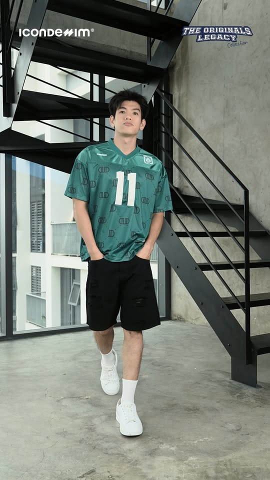 [🆕🇻🇳] ICON DENIM – Tạo ra trải nghiệm thoải mái kết hợp với tính thời trang từ Casual wear, Office wear đến Denim wear cho mọi nam giới  👕 Top1Fashion 👗   GREEN PITCH – sẵn sàng khuấy động mọi phong cách mùa bóng  
#ICONDENIM #TheOriginalsLegacy #ATID0752
#HN #BD #BH #OL