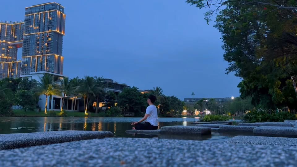 Đi khắp thiên hà không chỗ nào tập Yoga đẹp bằng chỗ này 

#Yoga #trend 🧘 Top1Yoga 🤸🏻‍♀️[🆕🇻🇳]