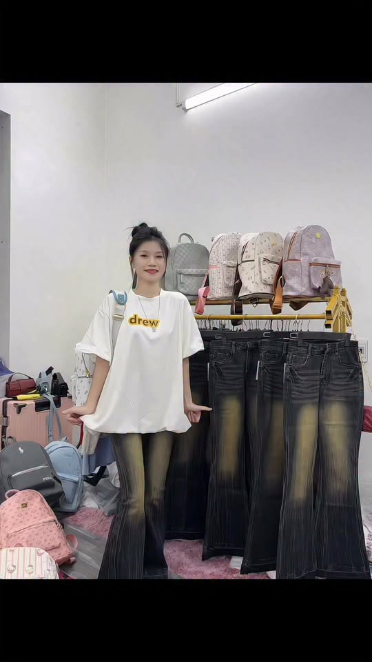 [🆕🇻🇳] Tran Thu Trang 👕 Top1Fashion 👗  Quần áo balo đi học nè