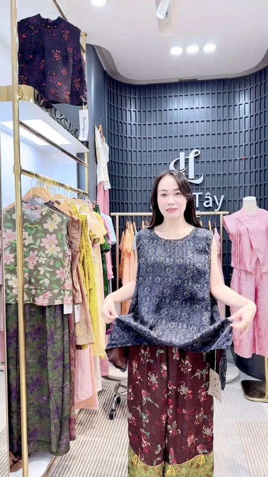 [🆕🇻🇳] LINH TÂY STORE – Cửa hàng quần áo nữ  👕 Top1Fashion 👗   Các chị yêu ơi qua ngay với em ạ SẴN TẠI 254 CẦU GIẤY #linhtaystore #aki6238