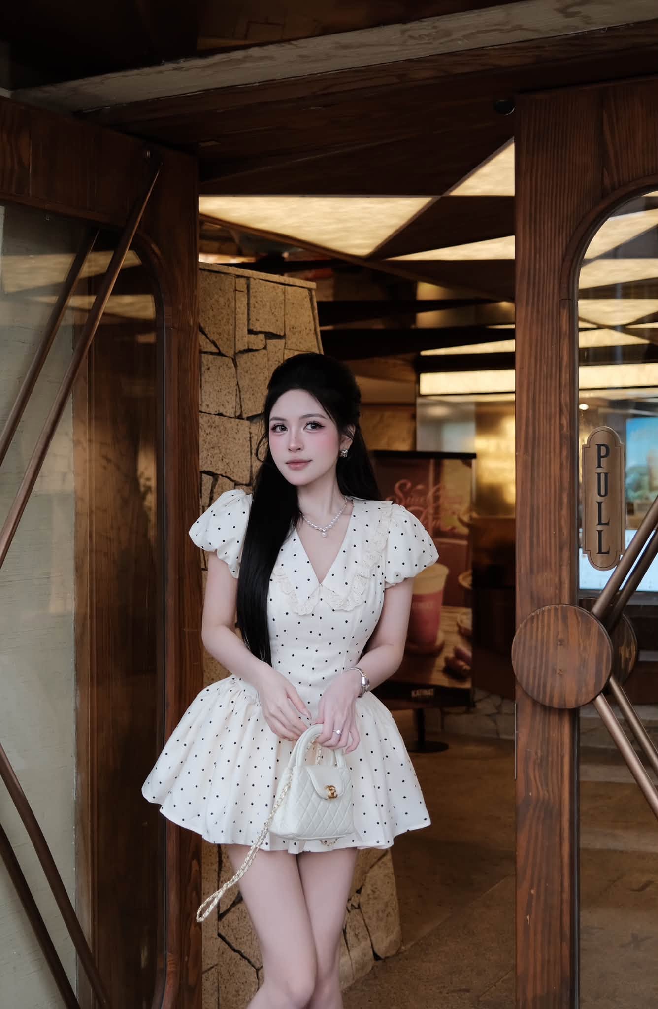 [🆕🇻🇳] Phuong Anh Bui Store – Quần áo – Thương hiệu[🆕Top1Vietnam🇻🇳]  👕 Top1Fashion 👗  Ảnh này không có cap,
Ảnh này chỉ có emmmm

Váy chấm bi cổ bèo phối ren tay bồng xinh iu
Size:s,m